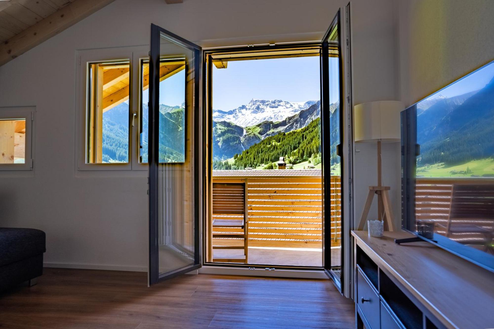 Chuenislodge2- Zwei Balkone, Gemuetlicher Kamin, Top Aussicht อาเดลโบเดิน ภายนอก รูปภาพ